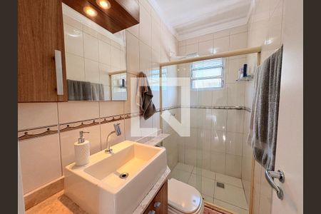 Banheiro da Suíte de casa de condomínio à venda com 3 quartos, 110m² em Jardim Shangai, Jundiaí