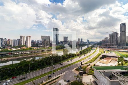 Apartamento para alugar com 3 quartos, 143m² em Jardim Fonte do Morumbi, São Paulo