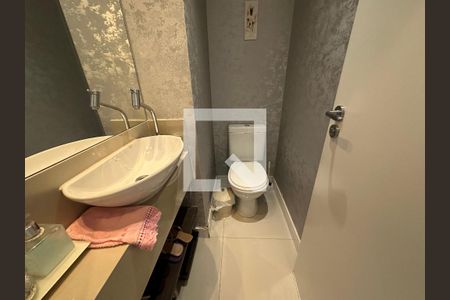 Lavabo de apartamento para alugar com 2 quartos, 80m² em Vila Nilva, Barueri