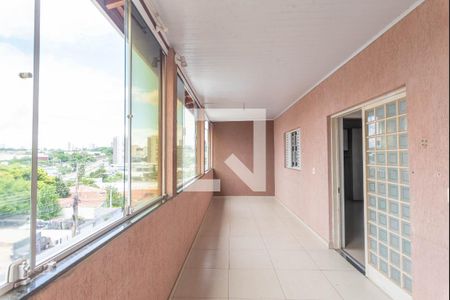 Varanda de casa à venda com 2 quartos, 120m² em São Bernardo, Campinas