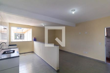 Sala de casa para alugar com 2 quartos, 70m² em Jardim Tiete, São Paulo