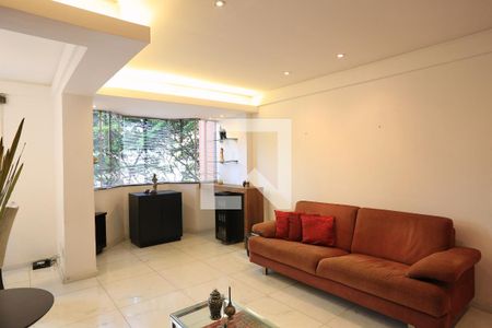 Sala de apartamento à venda com 2 quartos, 87m² em Santo Antônio, Belo Horizonte