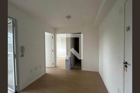 Sala e Cozinha de apartamento para alugar com 1 quarto, 29m² em Jardim Jaragua (sao Domingos), São Paulo