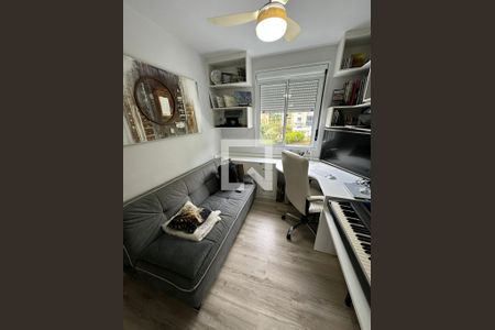 Quarto de apartamento à venda com 3 quartos, 67m² em Morro Santana, Porto Alegre