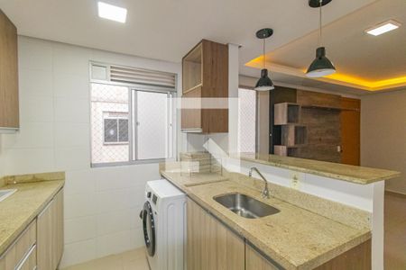Cozinha e Área de Serviço de apartamento para alugar com 2 quartos, 47m² em São José, Canoas