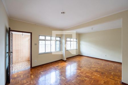 Sala de casa à venda com 3 quartos, 250m² em Planalto Paulista, São Paulo