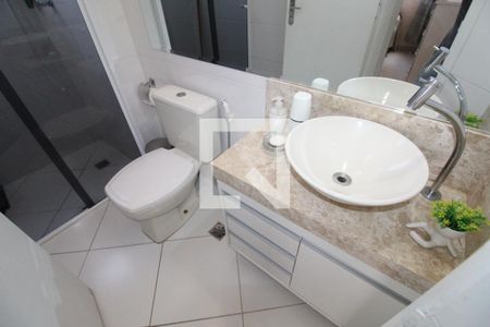 Banheiro de apartamento para alugar com 2 quartos, 57m² em Centro, São José dos Campos