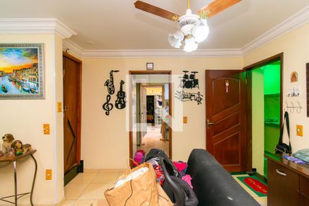 Sala de casa à venda com 5 quartos, 250m² em Parque Residencial Oratorio, São Paulo