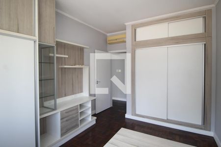Quarto 1 de apartamento para alugar com 2 quartos, 95m² em Petrópolis, Porto Alegre
