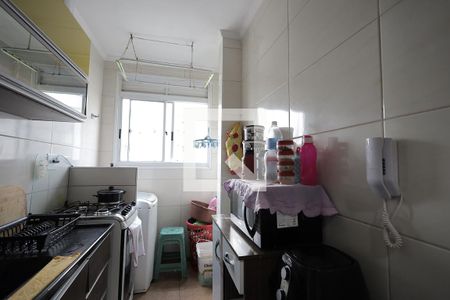 Cozinha de apartamento à venda com 2 quartos, 47m² em Vila Eldizia, Santo André