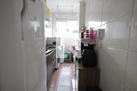 Cozinha de apartamento à venda com 2 quartos, 47m² em Vila Eldizia, Santo André