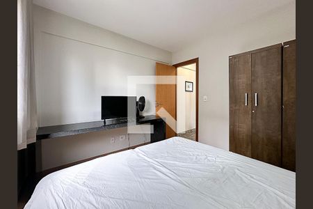 Quarto  de apartamento para alugar com 1 quarto, 40m² em Funcionários, Belo Horizonte