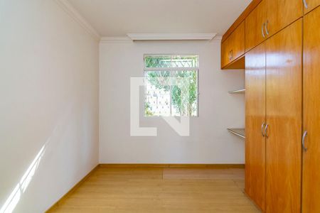 Quarto 1 de apartamento para alugar com 3 quartos, 86m² em Padre Eustáquio, Belo Horizonte