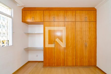 Quarto 1 de apartamento para alugar com 3 quartos, 86m² em Padre Eustáquio, Belo Horizonte