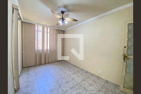 Sala de apartamento para alugar com 1 quarto, 40m² em Pilares, Rio de Janeiro