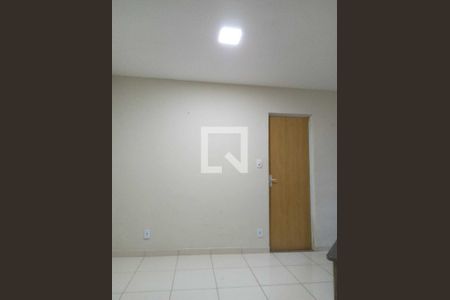 Quarto de casa de condomínio para alugar com 2 quartos, 168m² em Pilares, Rio de Janeiro