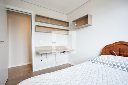 Quarto 1 de apartamento para alugar com 2 quartos, 55m² em Santo Antônio, São José dos Pinhais