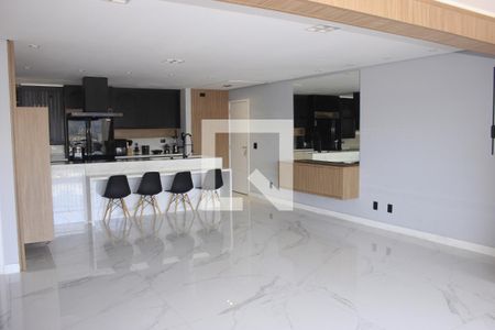 Sala com varanda gourmet de apartamento à venda com 3 quartos, 106m² em Jardim Flor da Montanha, Guarulhos