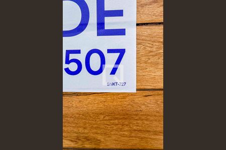 Placa Instalada na Fachada de apartamento à venda com 3 quartos, 100m² em Vila Alice, Santo André
