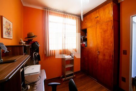 Quarto 2 de apartamento à venda com 3 quartos, 53m² em Sagrada Família, Belo Horizonte