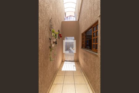 Quintal de casa à venda com 4 quartos, 132m² em Bortolândia, São Paulo