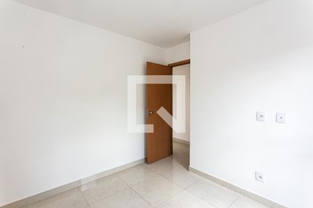 Quarto 1 de apartamento para alugar com 2 quartos, 42m² em Vila Centenario, São Paulo