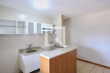 Sala/Cozinha de apartamento para alugar com 1 quarto, 51m² em Funcionários, Belo Horizonte