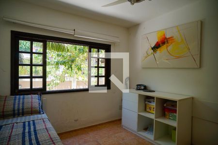 Quarto 1 de casa à venda com 3 quartos, 432m² em Maravista, Niterói