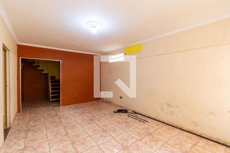 Sala de casa para alugar com 4 quartos, 320m² em Jardim Santa Terezinha (zona Leste), São Paulo