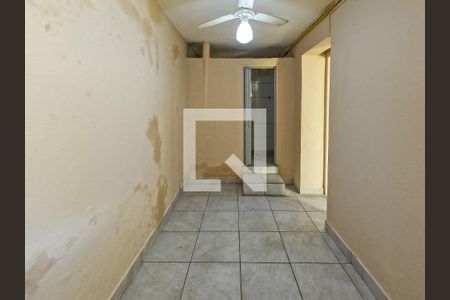 Quarto 1 de casa para alugar com 2 quartos, 35m² em Vila Bonilha, São Paulo