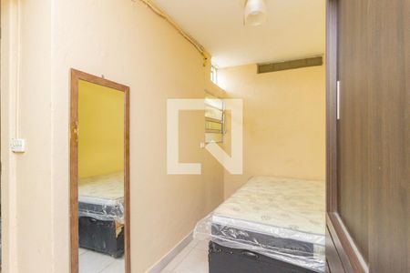 Quarto 1 de casa para alugar com 1 quarto, 75m² em Vila Bonilha, São Paulo