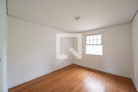 Quarto 1 de casa para alugar com 2 quartos, 80m² em Bosque da Saúde, São Paulo