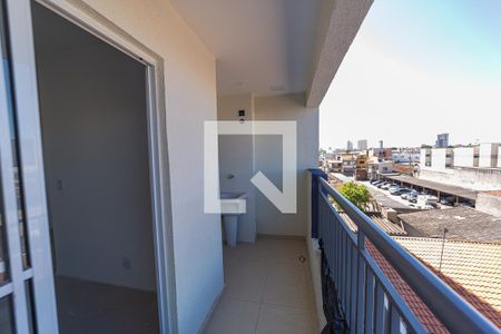 Varanda e Área de Serviço de apartamento à venda com 2 quartos, 42m² em Vila Ré, São Paulo