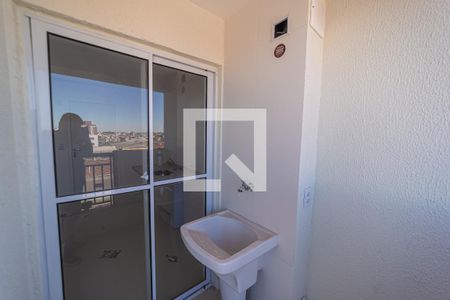 Varanda e Área de Serviço de apartamento à venda com 2 quartos, 42m² em Vila Ré, São Paulo