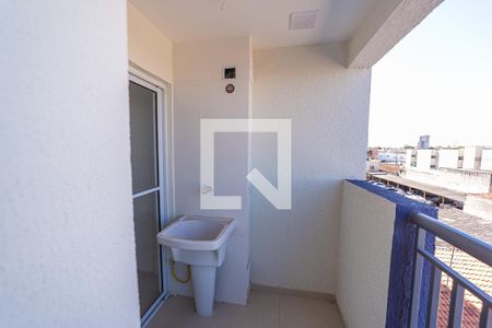 Varanda e Área de Serviço de apartamento à venda com 2 quartos, 42m² em Vila Ré, São Paulo