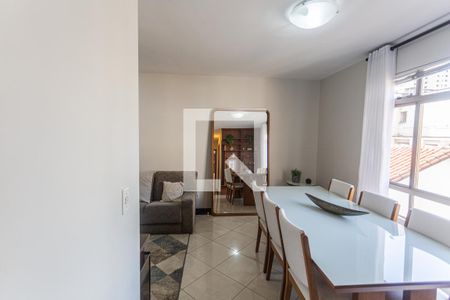 Sala de apartamento para alugar com 2 quartos, 65m² em Santo Antônio, Belo Horizonte