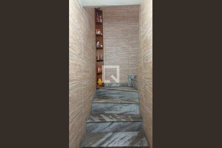 Escada de casa à venda com 3 quartos, 125m² em Limão, São Paulo