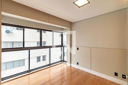 Apartamento à venda com 4 quartos, 315m² em Santa Cecilia, São Paulo