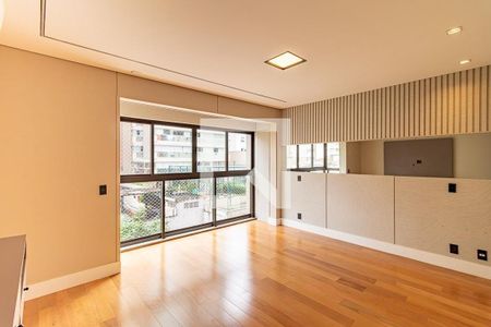 Apartamento à venda com 4 quartos, 315m² em Santa Cecilia, São Paulo