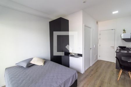 Quarto de kitnet/studio à venda com 1 quarto, 23m² em Jardim das Acacias, São Paulo