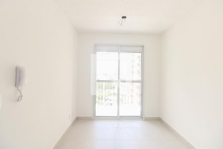 Sala  de apartamento para alugar com 1 quarto, 28m² em Guaiauna, São Paulo