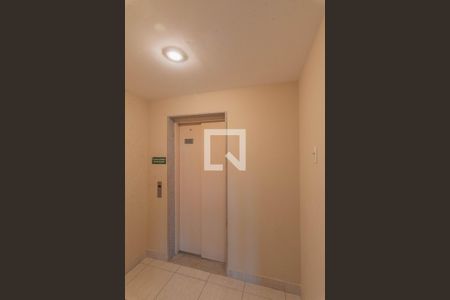 Hall de entrada de apartamento para alugar com 3 quartos, 132m² em Parque Prado, Campinas