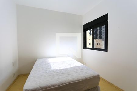 Quarto de kitnet/studio para alugar com 1 quarto, 42m² em Morumbi, São Paulo