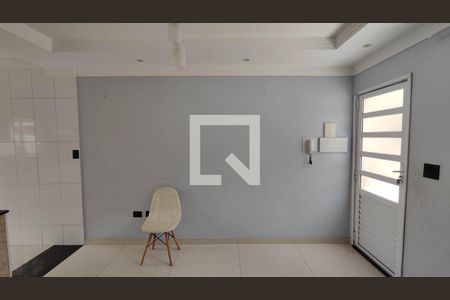 Sala de casa de condomínio para alugar com 2 quartos, 50m² em Jardim Miriam, São Paulo