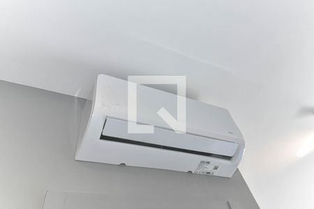 Quarto de kitnet/studio à venda com 1 quarto, 26m² em Jardim das Acacias, São Paulo