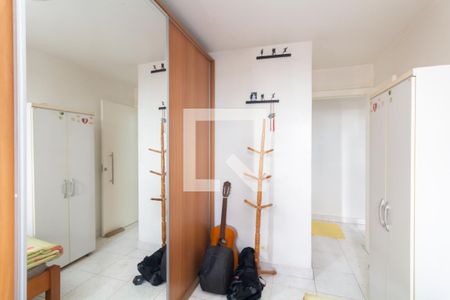 Quarto 1 de apartamento à venda com 2 quartos, 60m² em Vila Carmosina, São Paulo