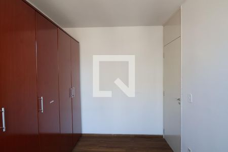 Quarto 2 de apartamento à venda com 2 quartos, 58m² em Fátima, Canoas