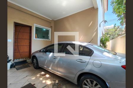 Garagem de casa para alugar com 3 quartos, 180m² em Praça da Bandeira, Rio de Janeiro
