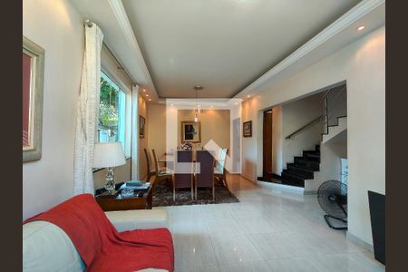 Sala de casa para alugar com 3 quartos, 180m² em Praça da Bandeira, Rio de Janeiro