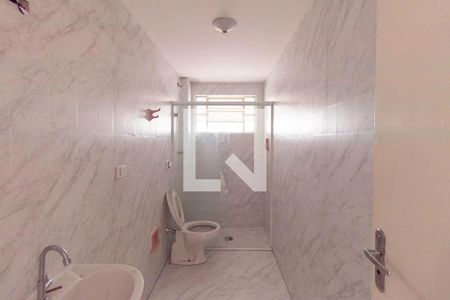 Banheiro de apartamento para alugar com 2 quartos, 53m² em Vila Maria, São Paulo